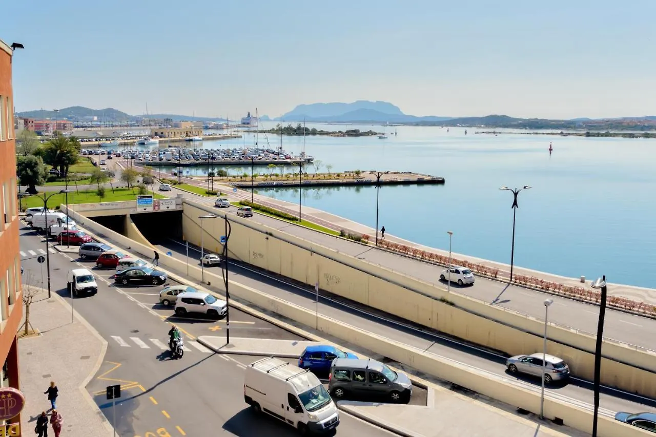 Window On The Sea Apartment Olbia